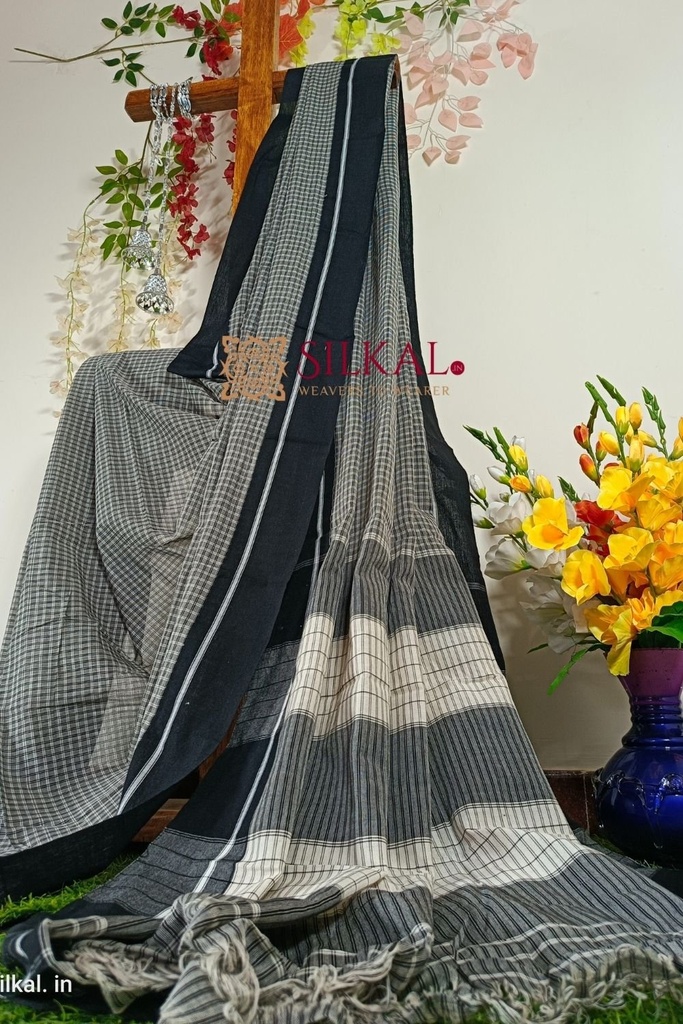 Patteda Anchu Pure Cotton Handloom Saree