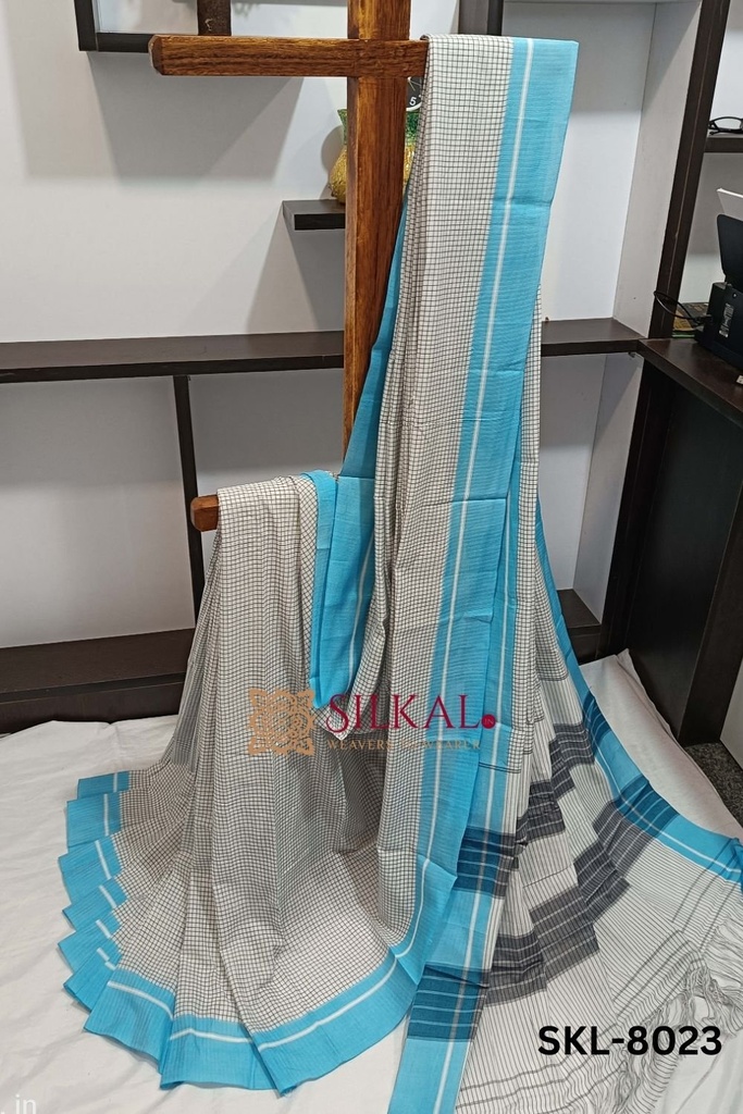 Patteda Anchu Checks With Plain Border