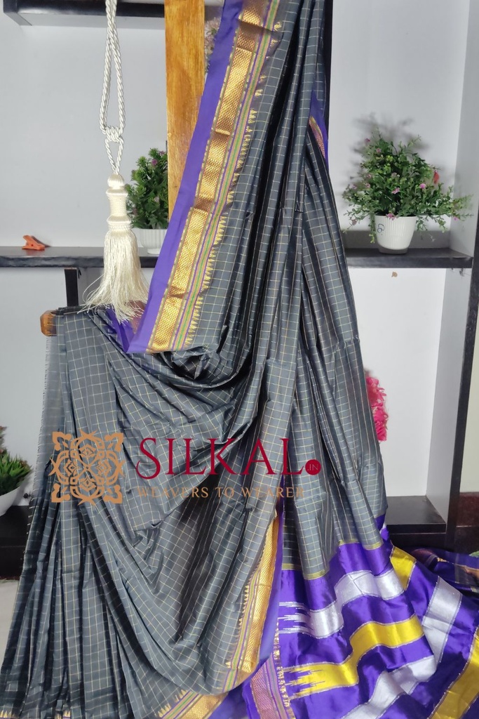 Ilkal Checked The Mercerized Silk Saree