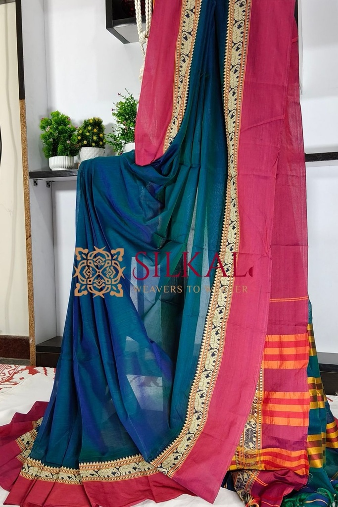 Narayan Peth Plain Cotton Saree With Patti Pallu