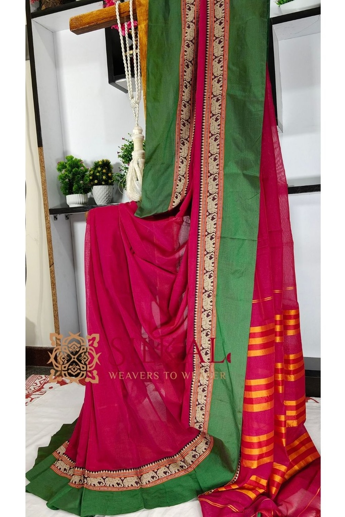 Narayan Peth Plain Cotton Saree With Patti Pallu