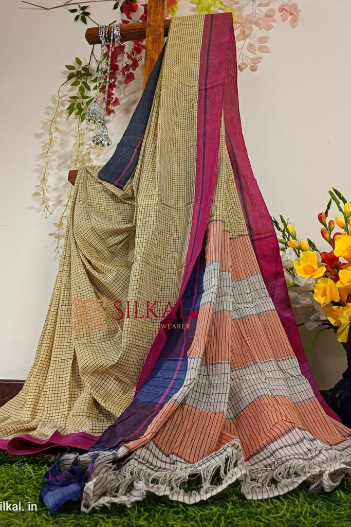 Patteda Anchu Checks With Plain Border