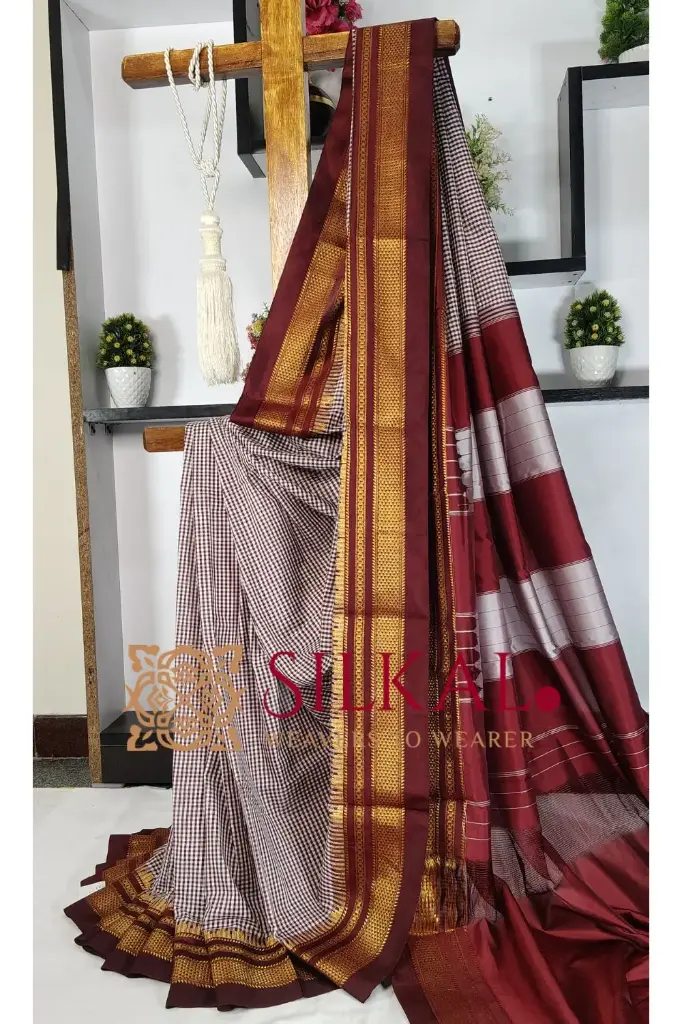 SKL03438 Ilkal Gadiwal small check cotton silk saree 
